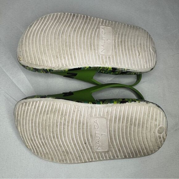 Toddler Nautica Slippers size 7 - Picture 8 of 8